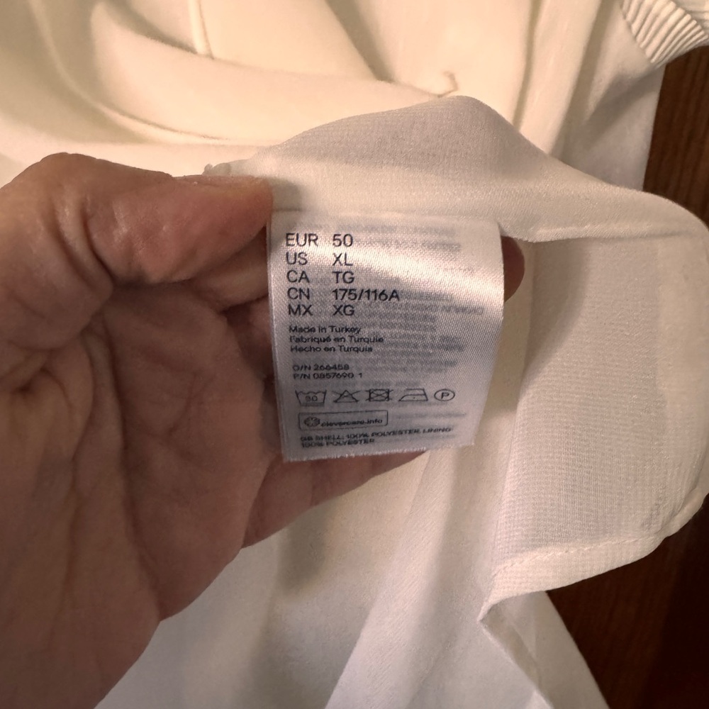 Women's White Sleeveless Top - Picture 3 of 5